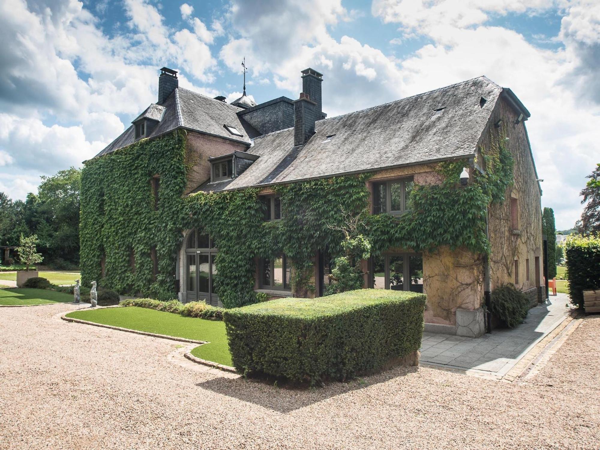 Luxurious Castle With Hot Tub In The Belgian Villa Jamoigne Eksteriør bilde